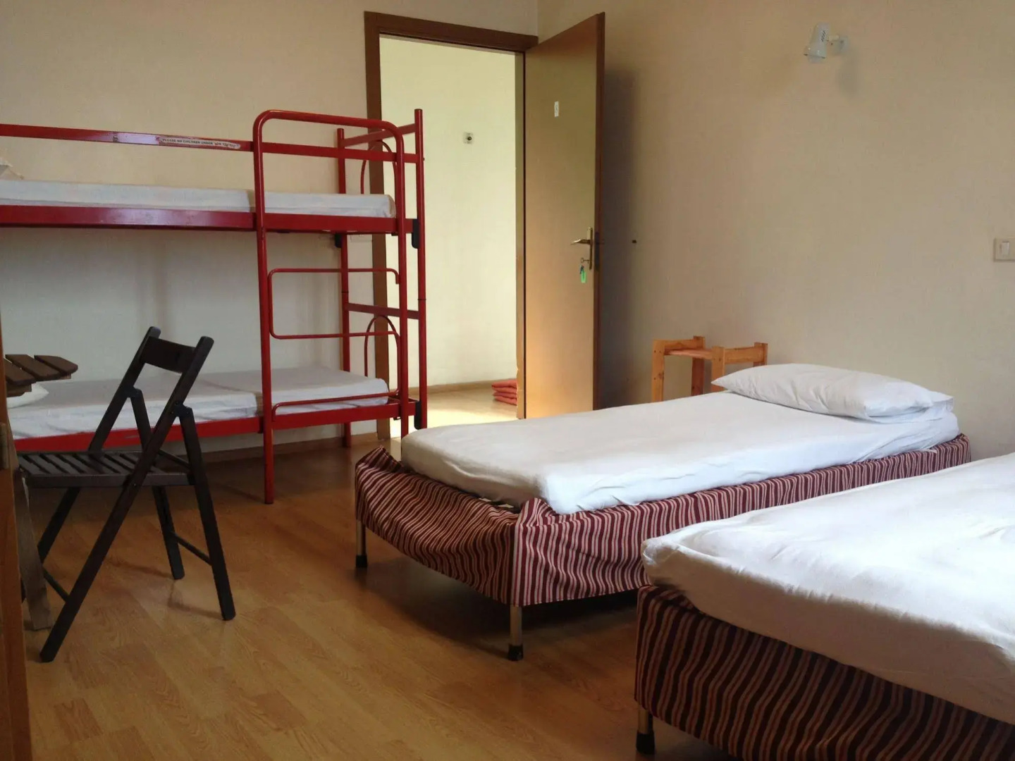 SANTANGELA Hostel & Rooms