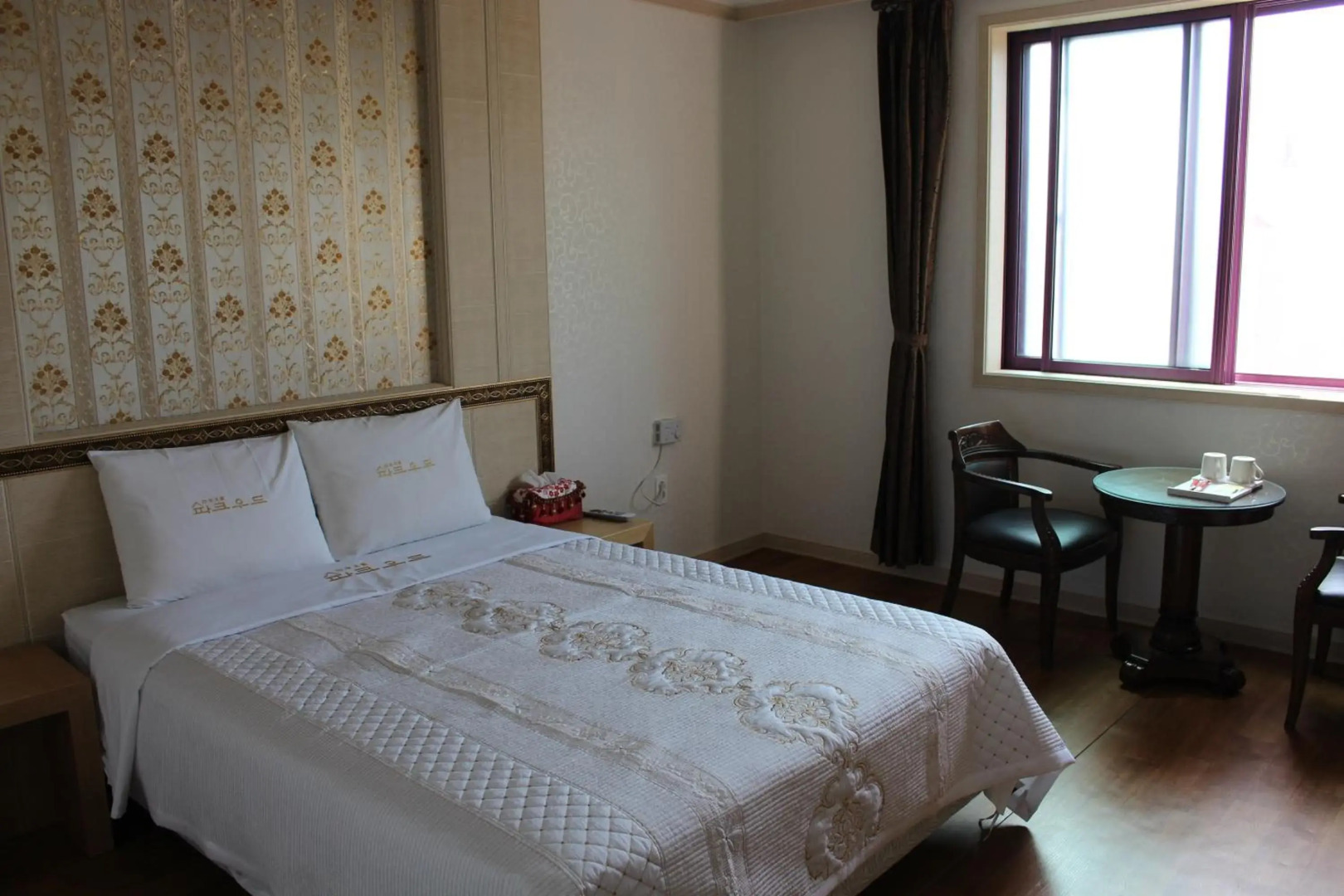 Hotel Parkwood Incheon Airport