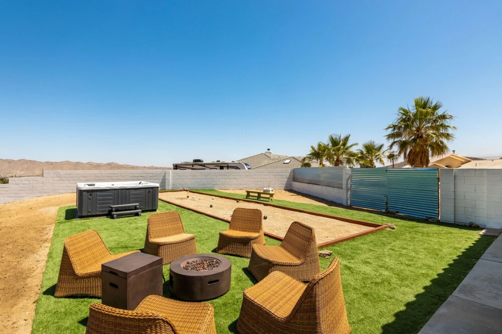 Desert View by Avantstay20mins From Joshua Tree! w/ Container Pool!