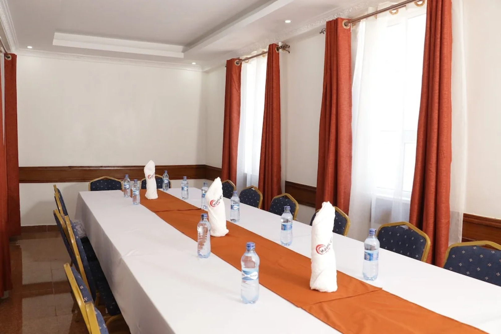 Claire De Lune Moonlight Hotel