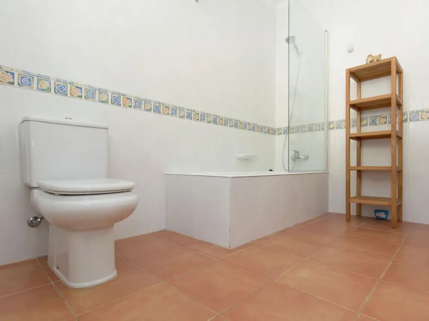 Detached Three Bedroom Villa With Pool Surrounded by Large Garden in Moraira