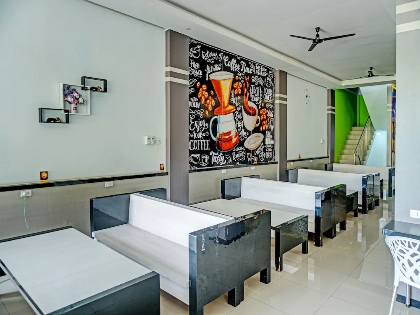 OYO 92152 Hotel The Wong