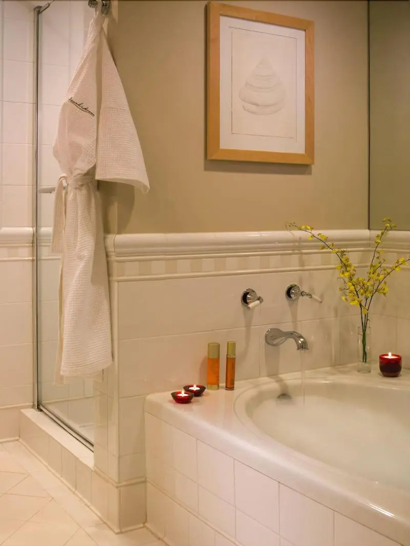 Beach House Hotel at Hermosa Beach