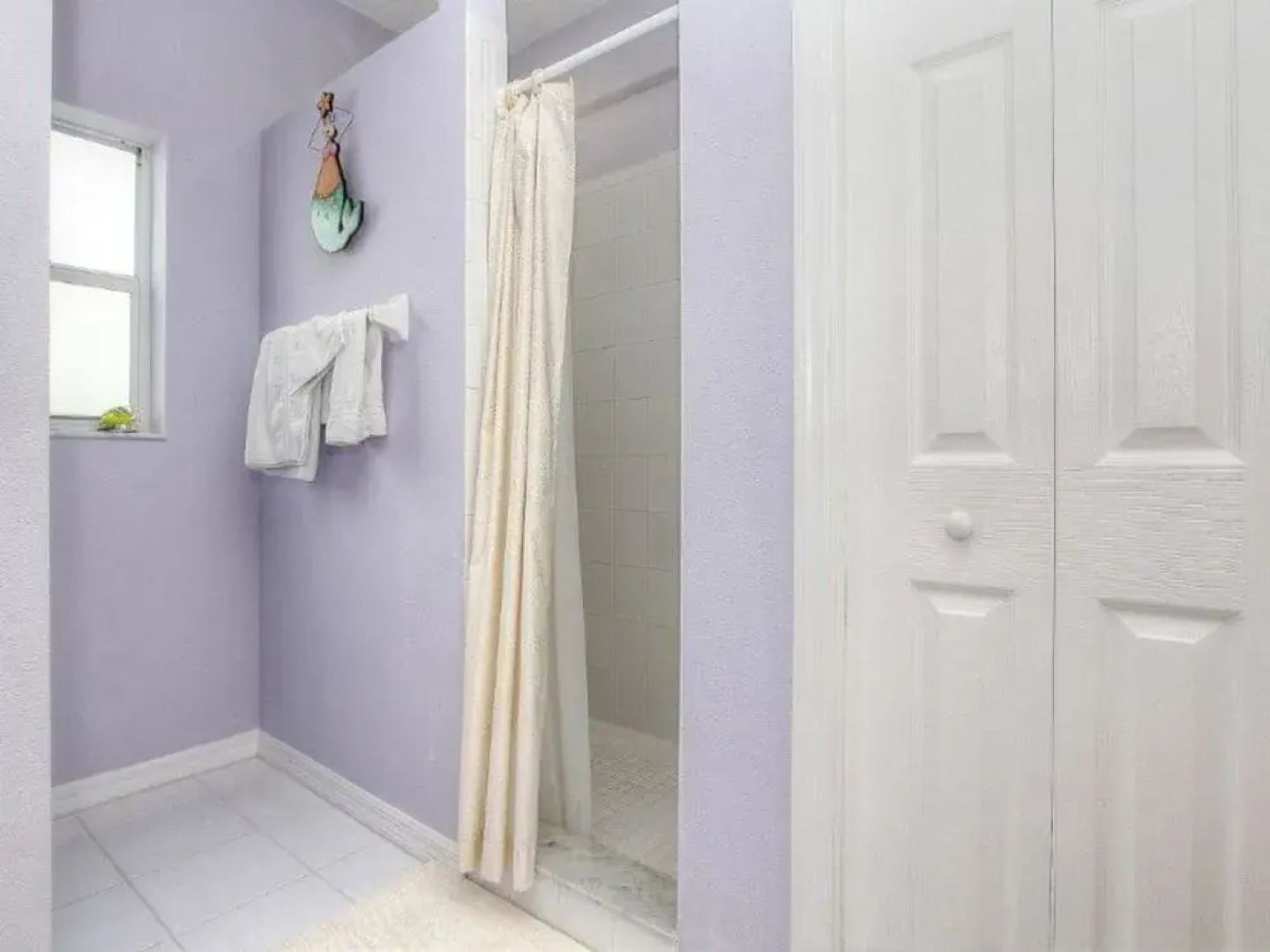 Mariner's Pointe 202 2 Br Cabin by RedAwning