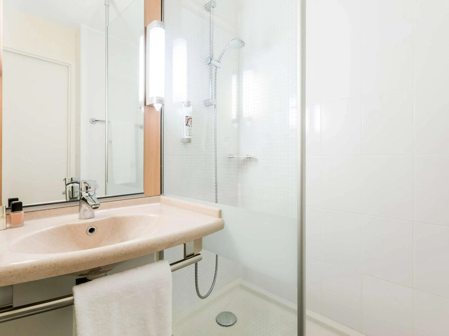 ibis Rennes Cesson