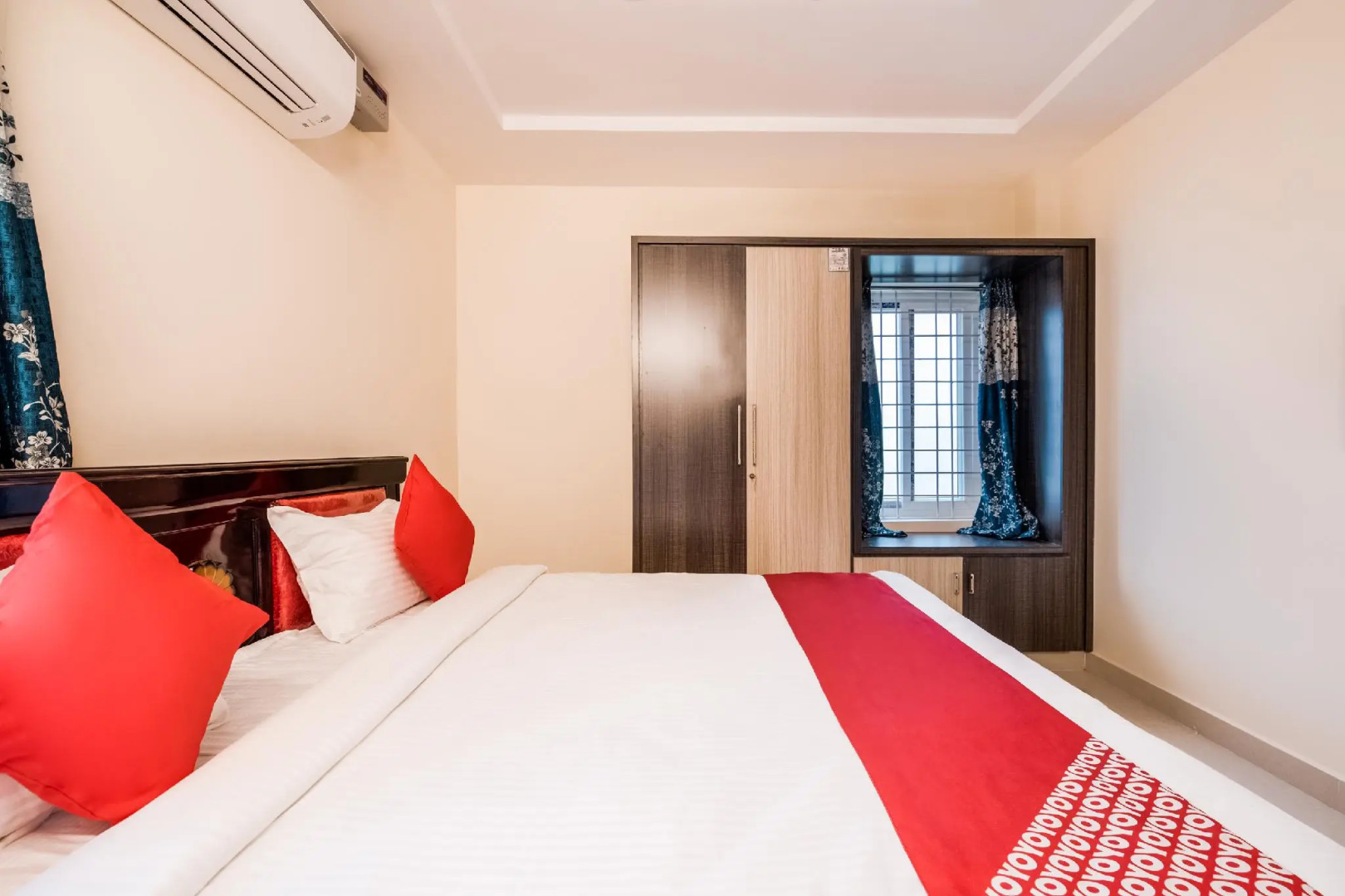 OYO 43317 Coastal Inn