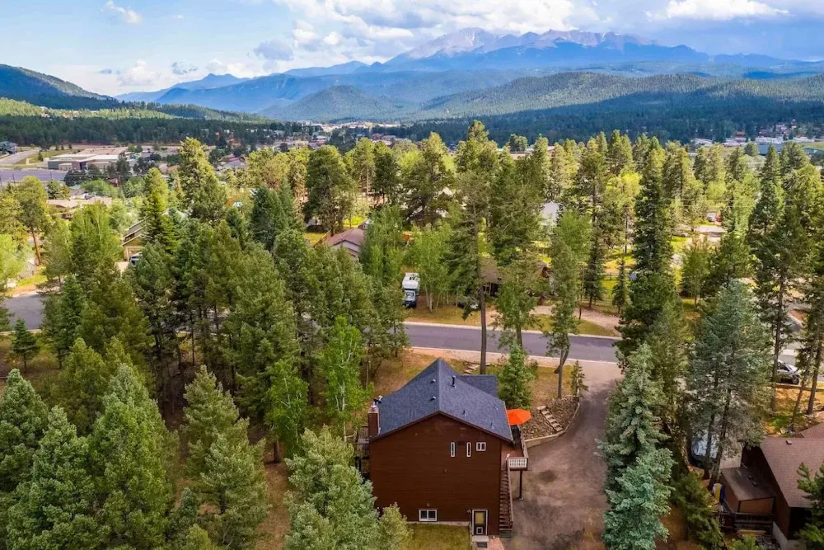 Woodland Park Chalet w/ Deck, Grill & Mtn Views!