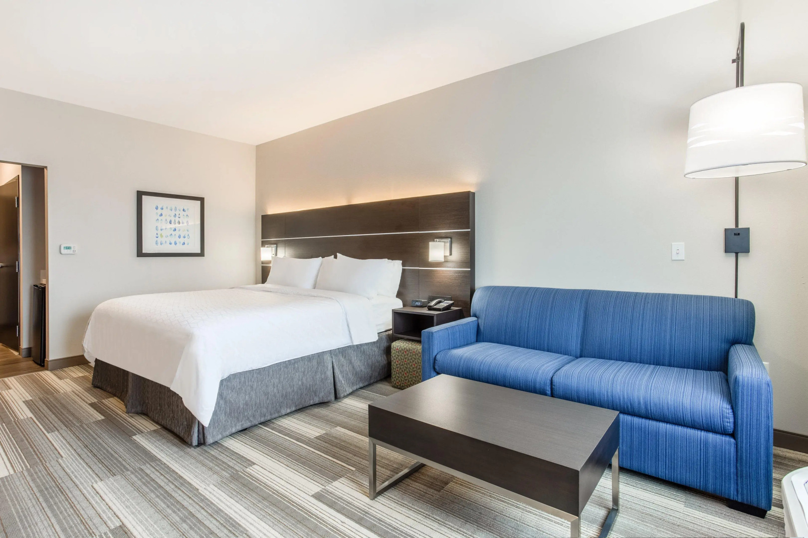 Holiday Inn Express & Suites Ottawa by IHG