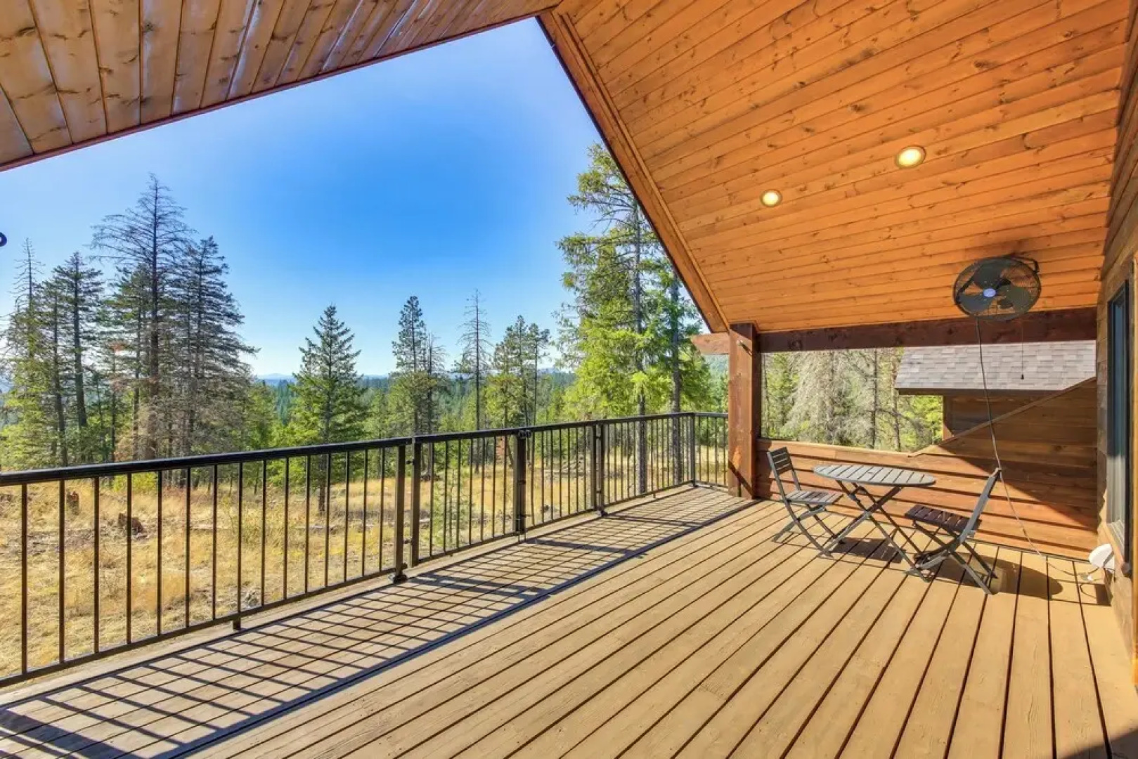 Spacious Priest River Retreat: 35 Mi to Schweitzer