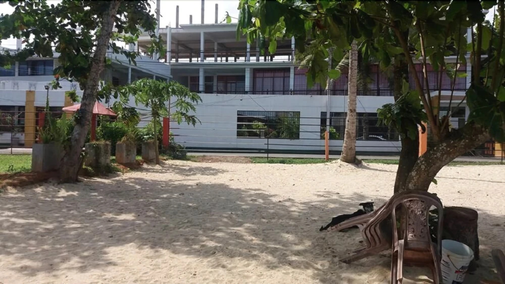 Yoho Pollena Sea View Rest