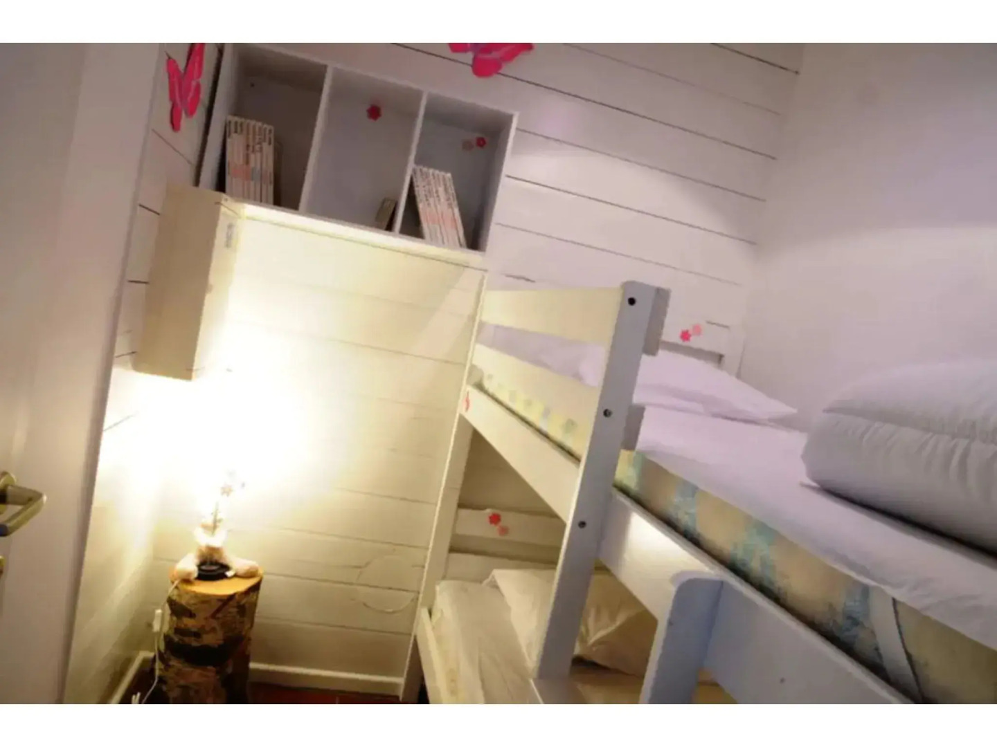 Inviting Holiday Home, Near Cave of Lorette, Namur and Parc Naturel Rgional des Ardennes