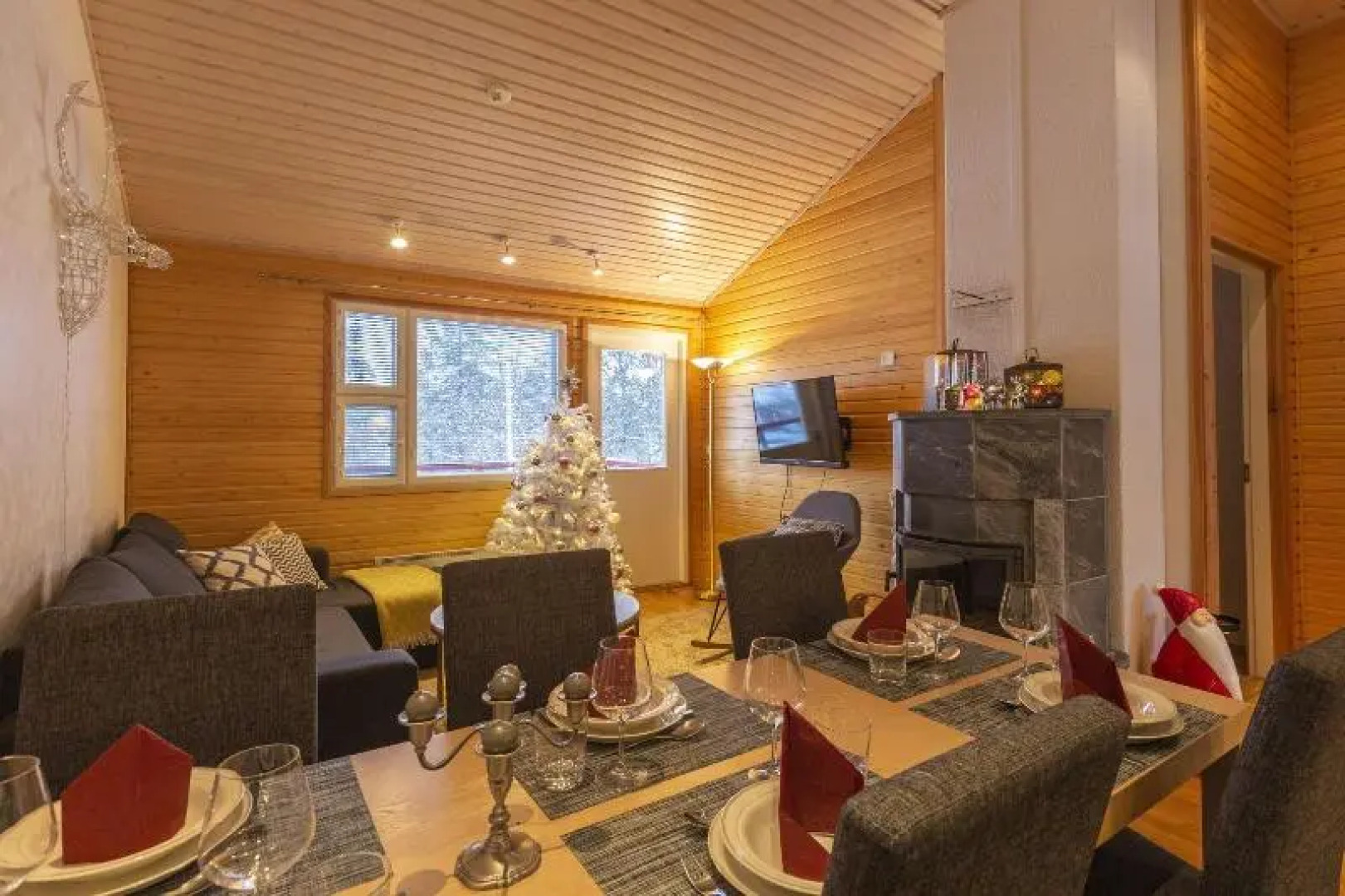 Kuukkeli Apartments Suite