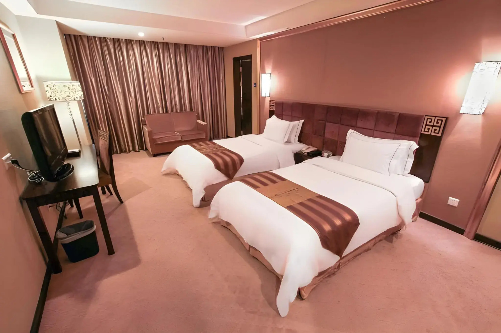 Rosedale Hotel and Suites Guangzhou