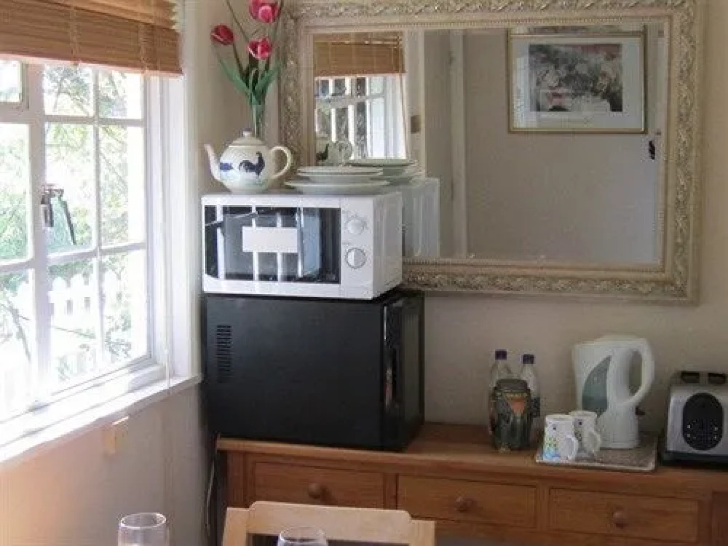 2 Bursteads Cottages