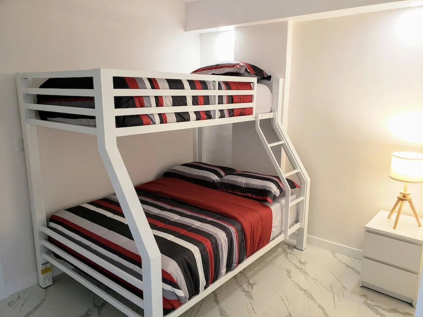 Ocean Reserve Apartments by FlatsAway