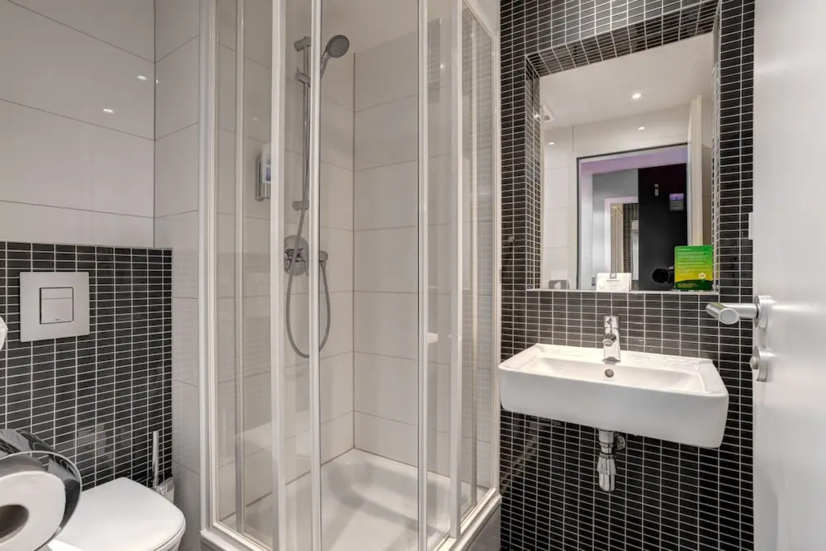 LyvInn Hotel Frankfurt Messe