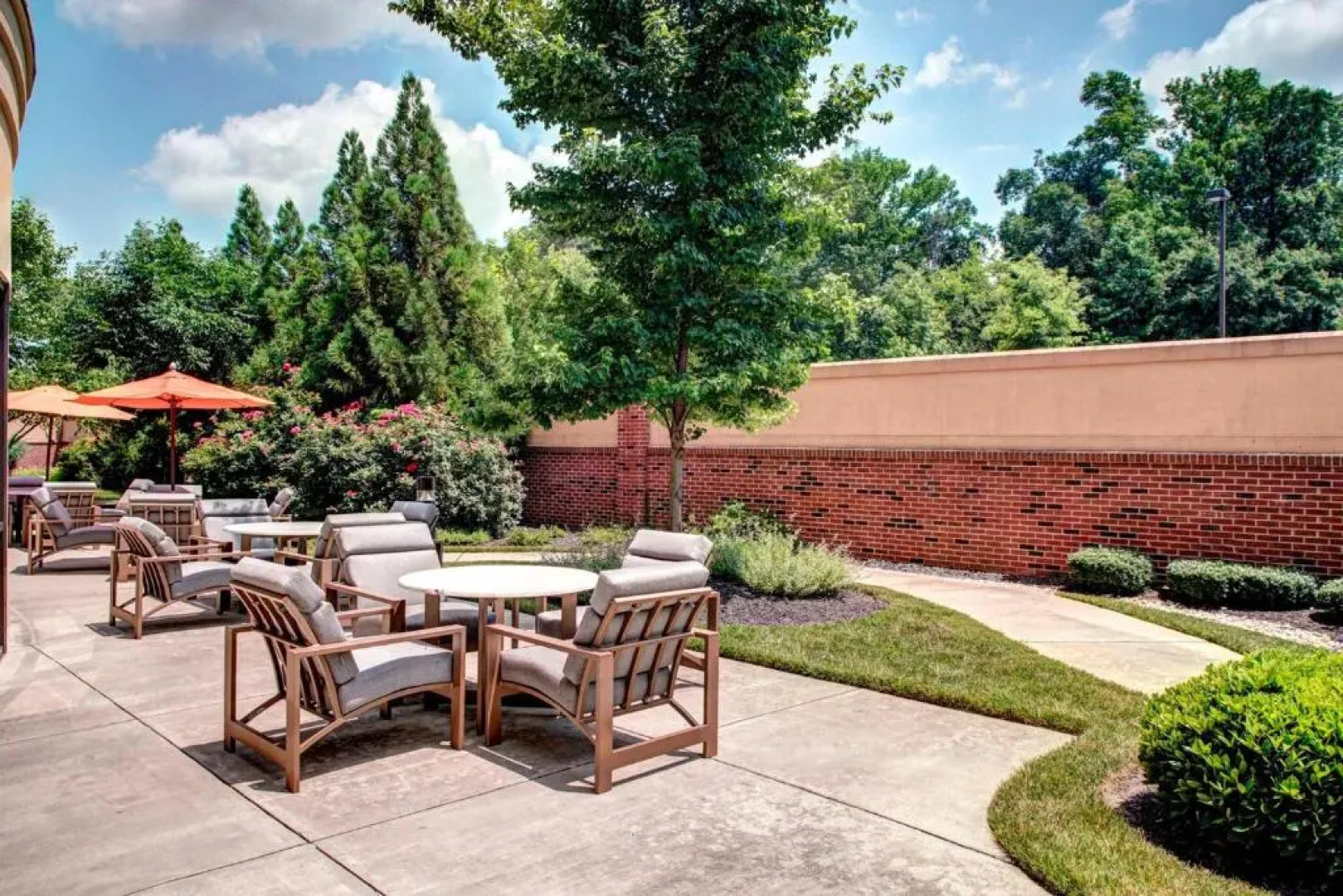 Courtyard by Marriott Richmond North