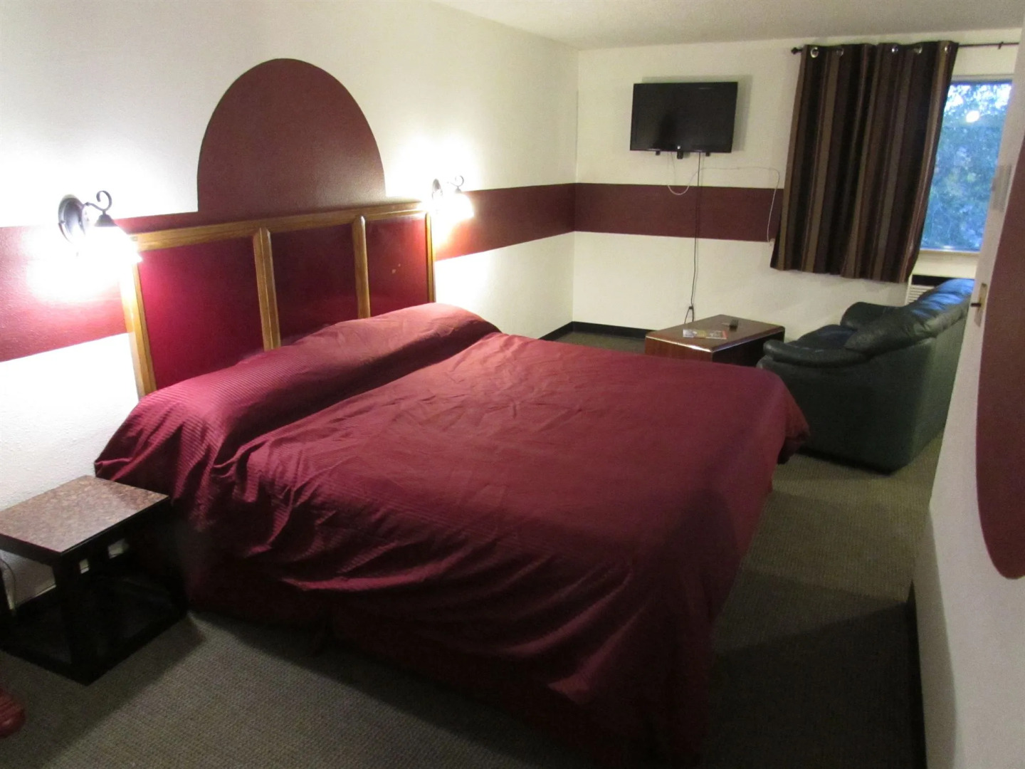 Kennewick Inn & Suites Tri Cities