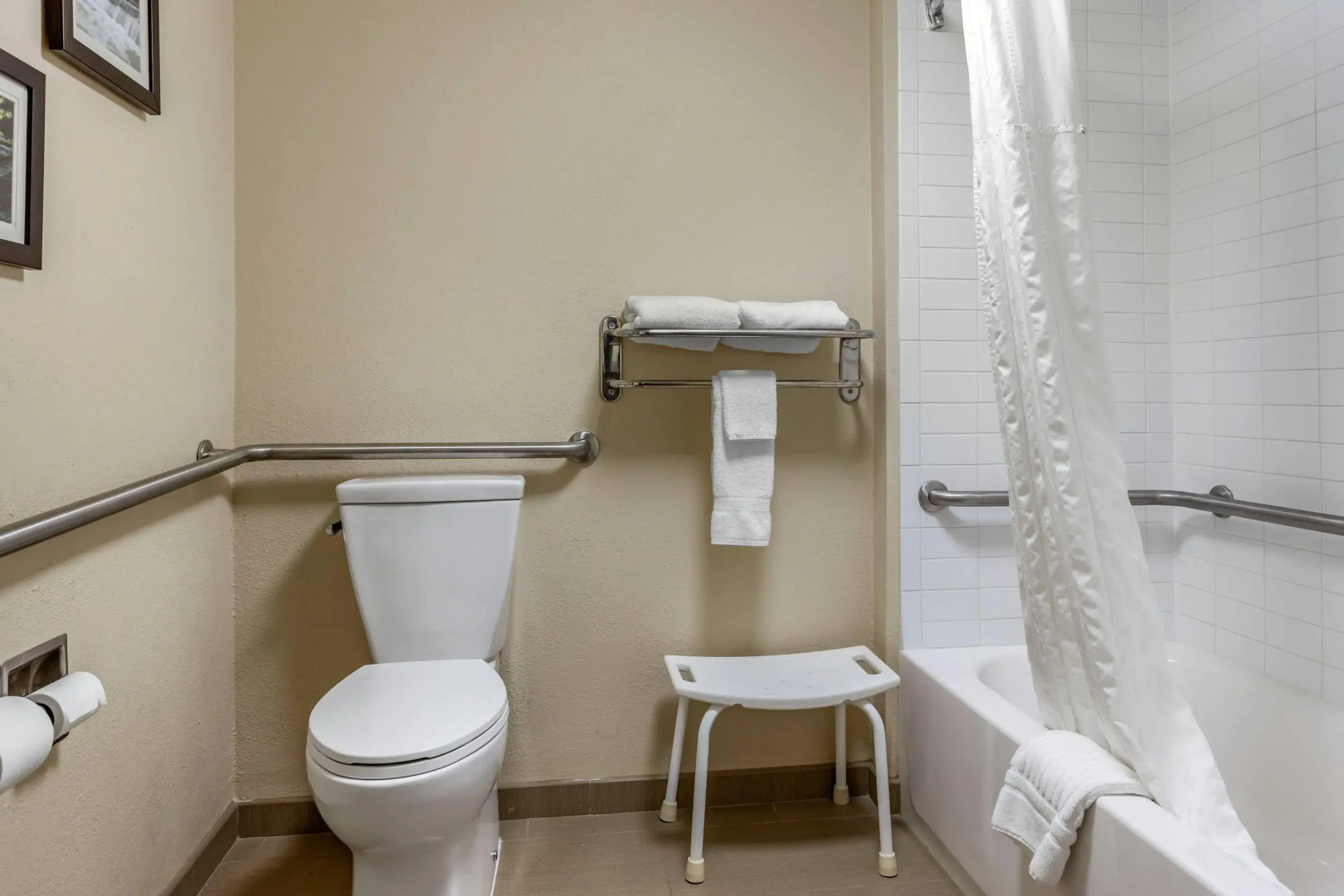 Comfort Inn & Suites Little Rock Airport