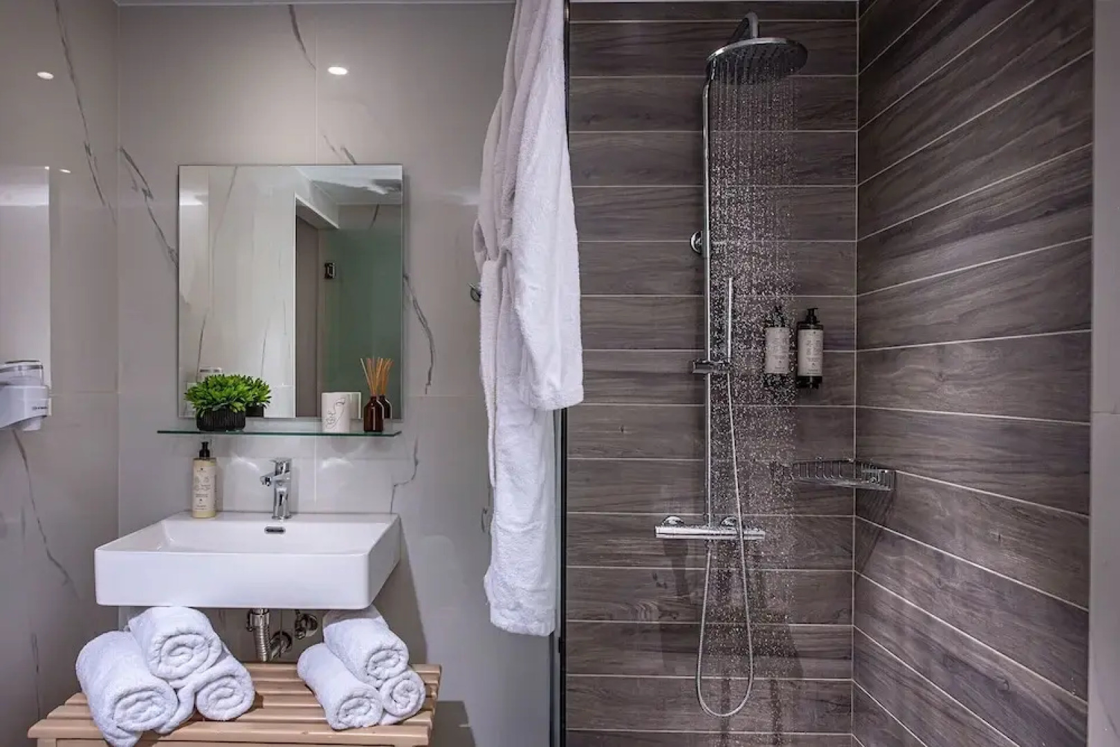 Saint George Gournes Bay