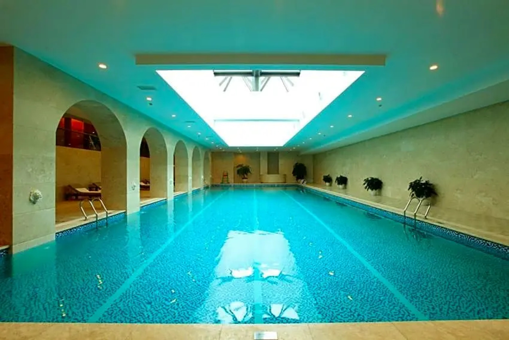 Howard Johnson Tongfang Plaza Zhuji