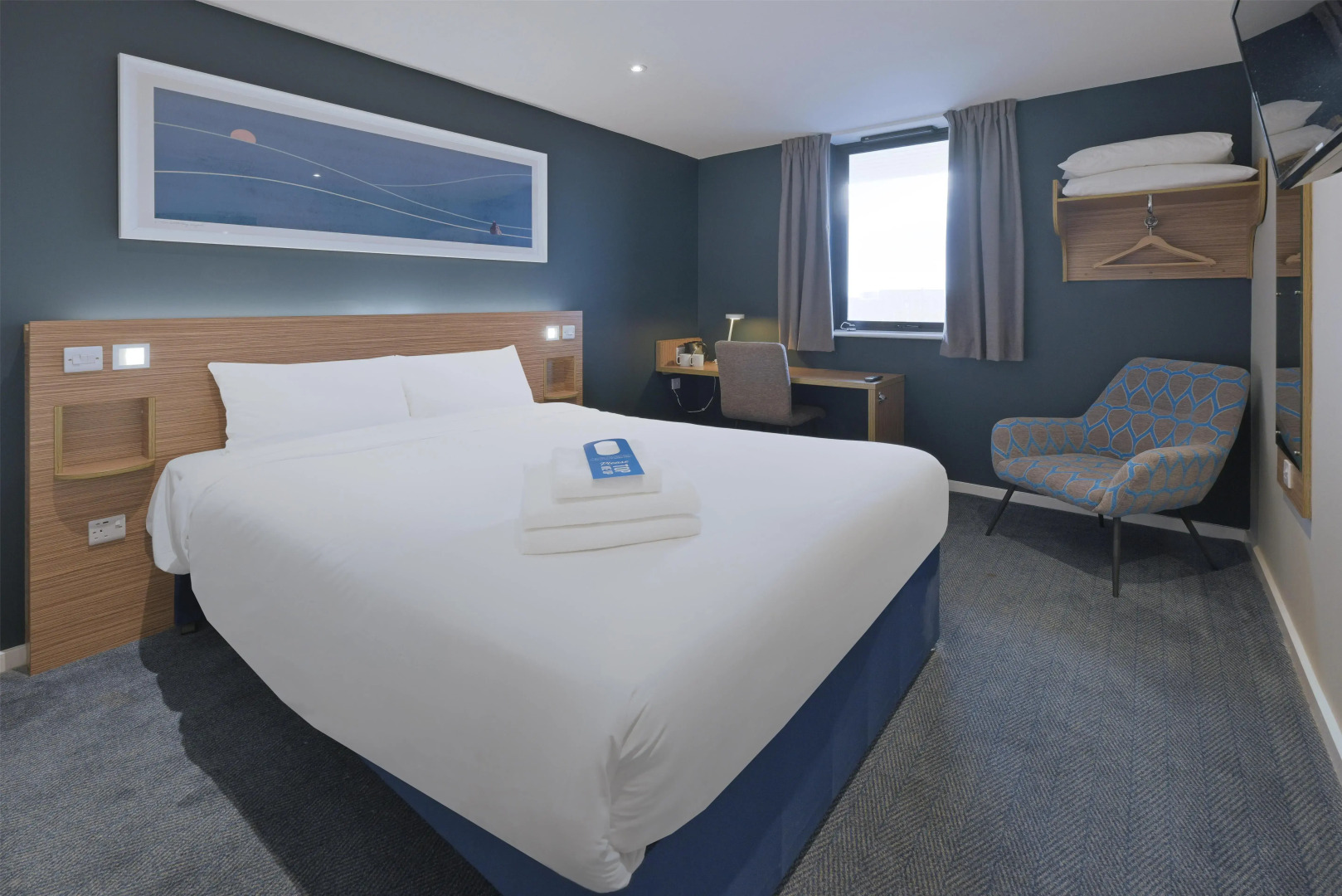 Travelodge Manchester Sale
