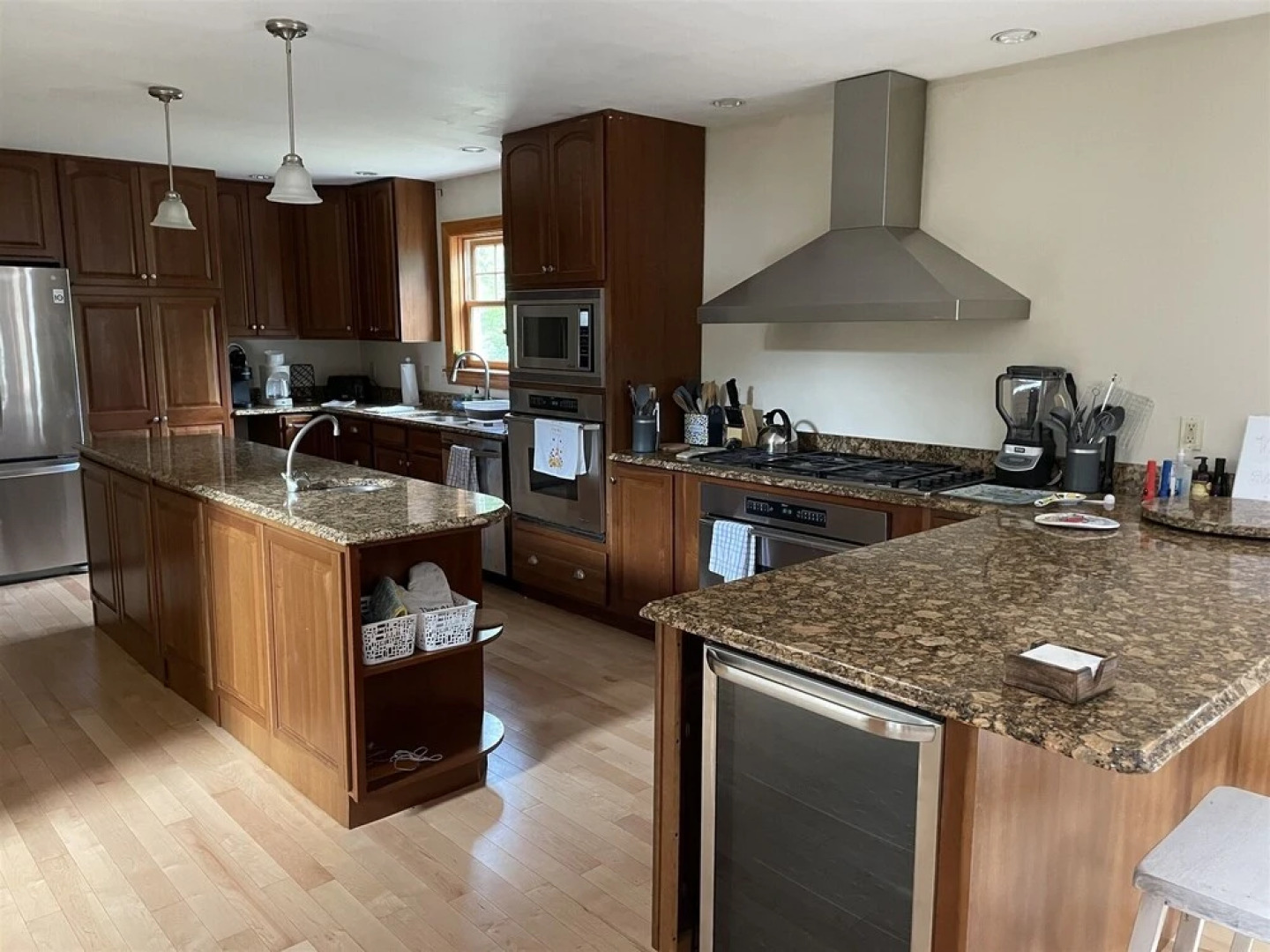 Blueberry More Limit 17 7 Bedroom Home by RedAwning