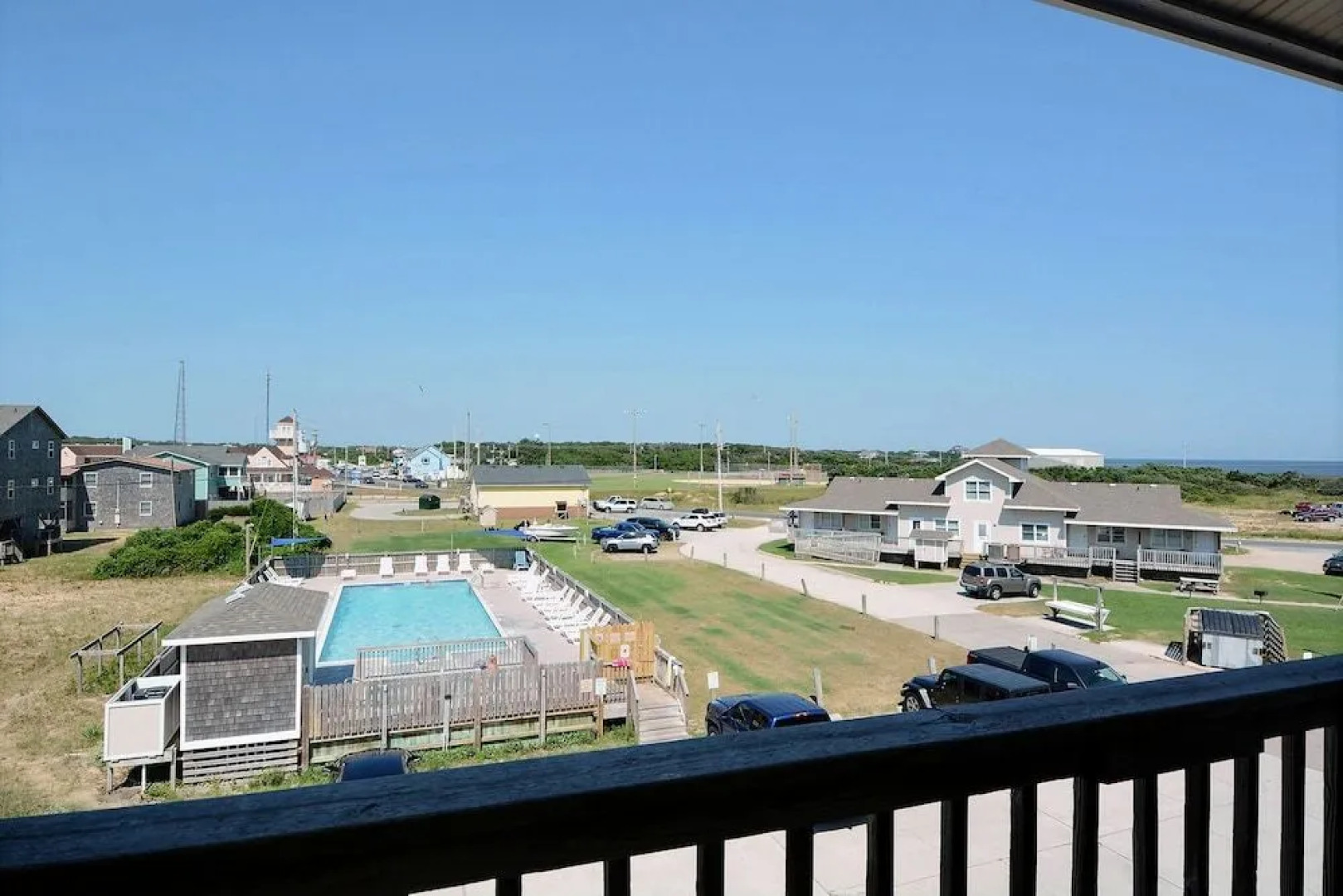 Lighthouse View Oceanfront Lodging