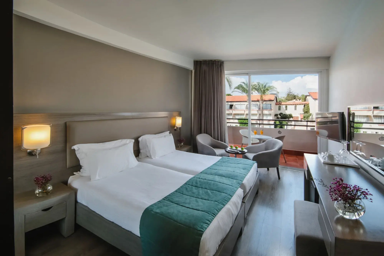 Napa Plaza Hotel - Adults Only