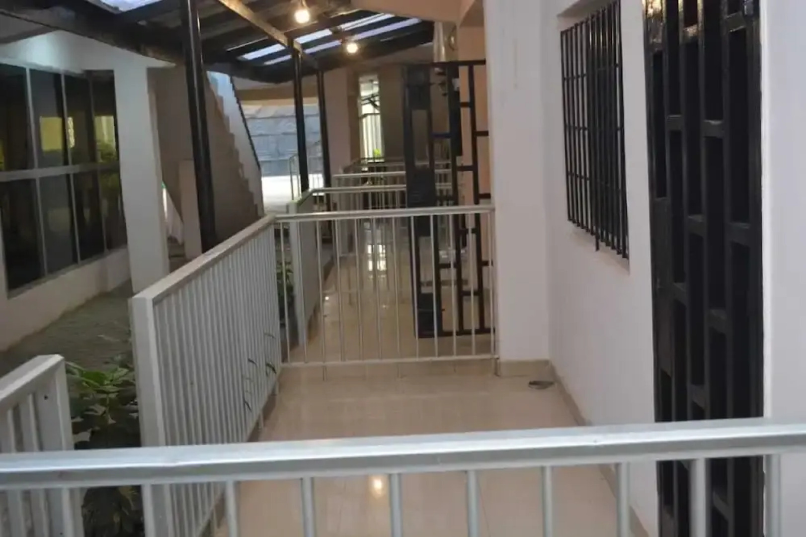 City King Hotel Apartments