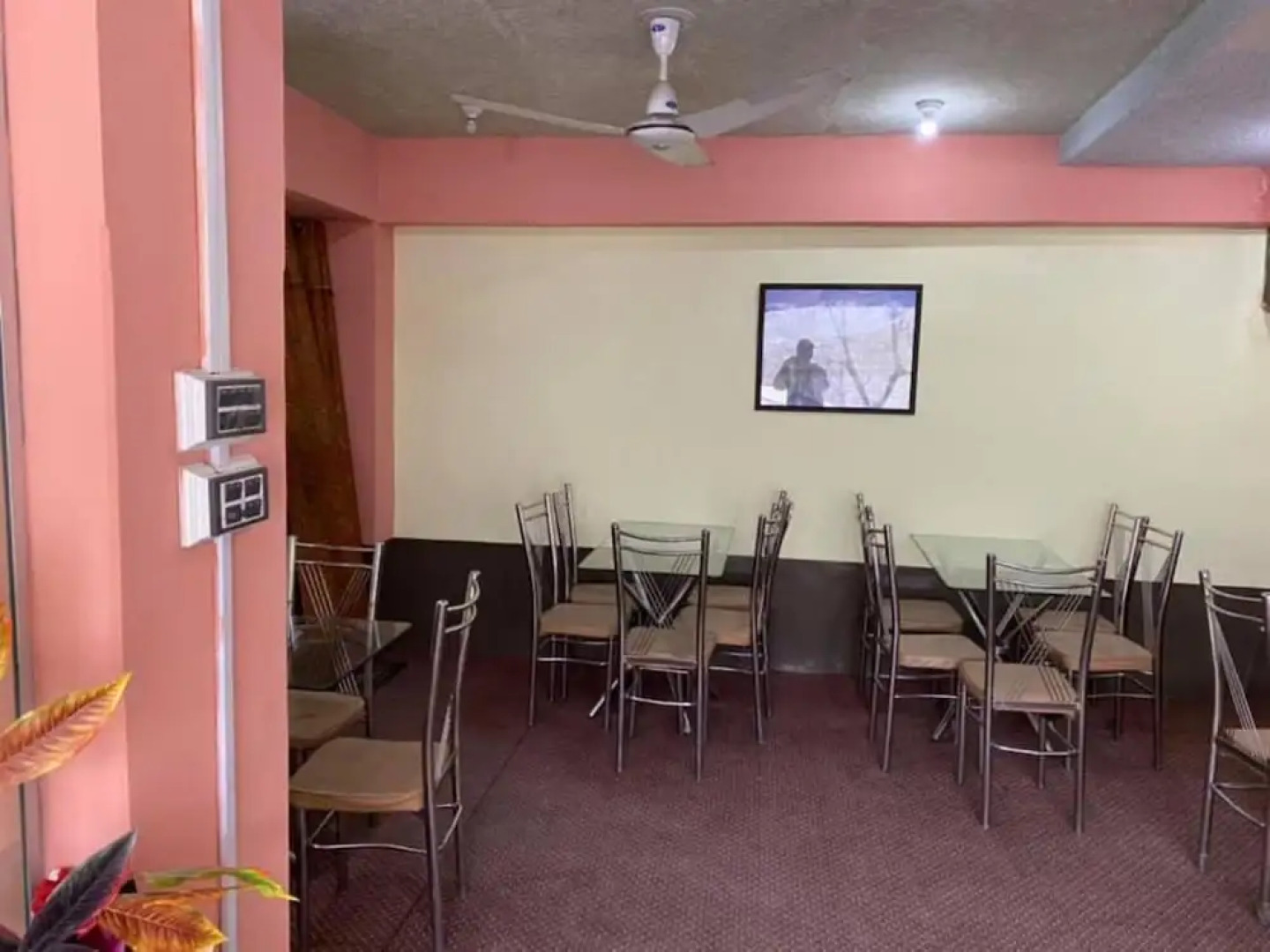 Golden Bite Hotel And Restaurant