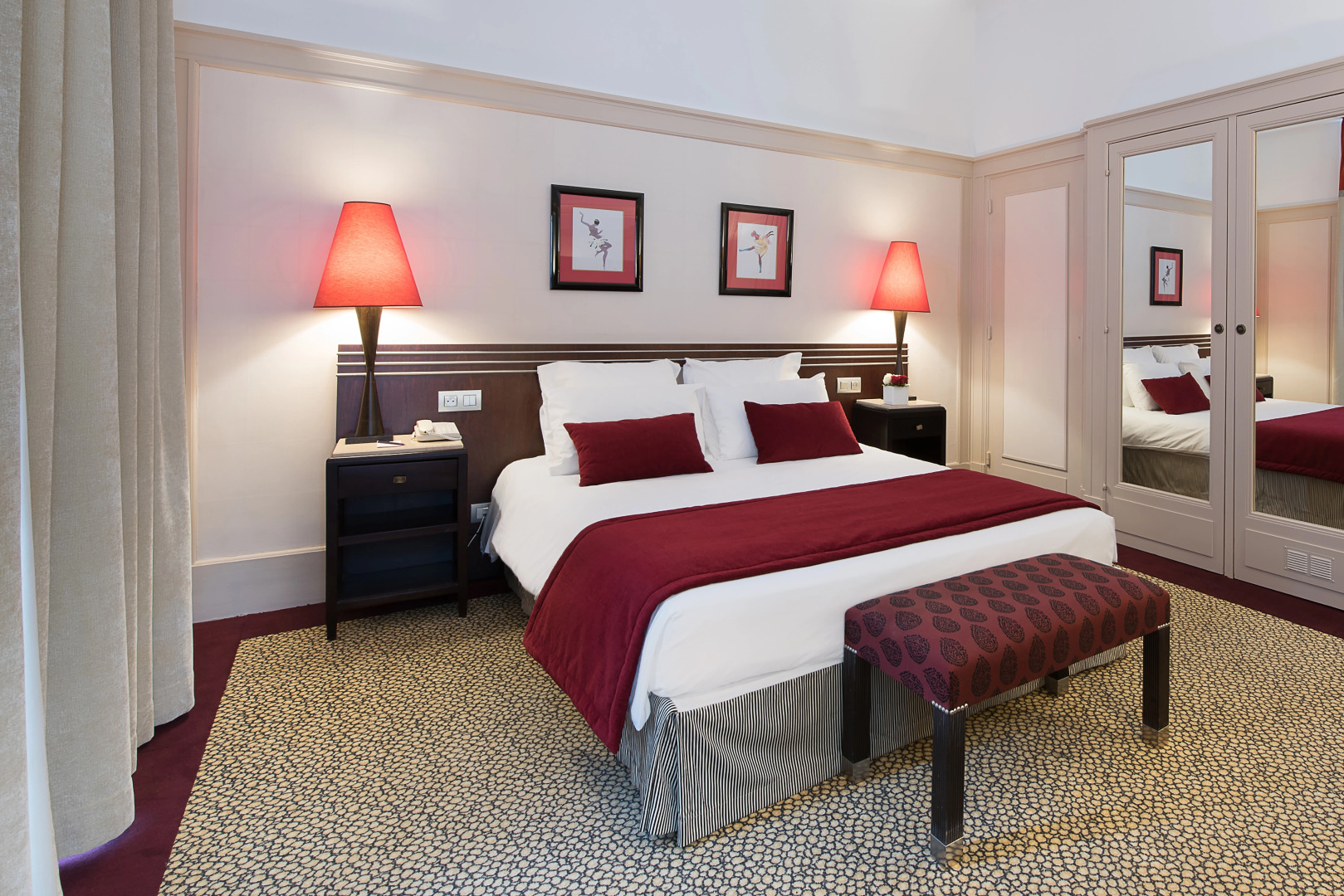 Hotel Plaza Biarritz Plage - Handwritten Collection