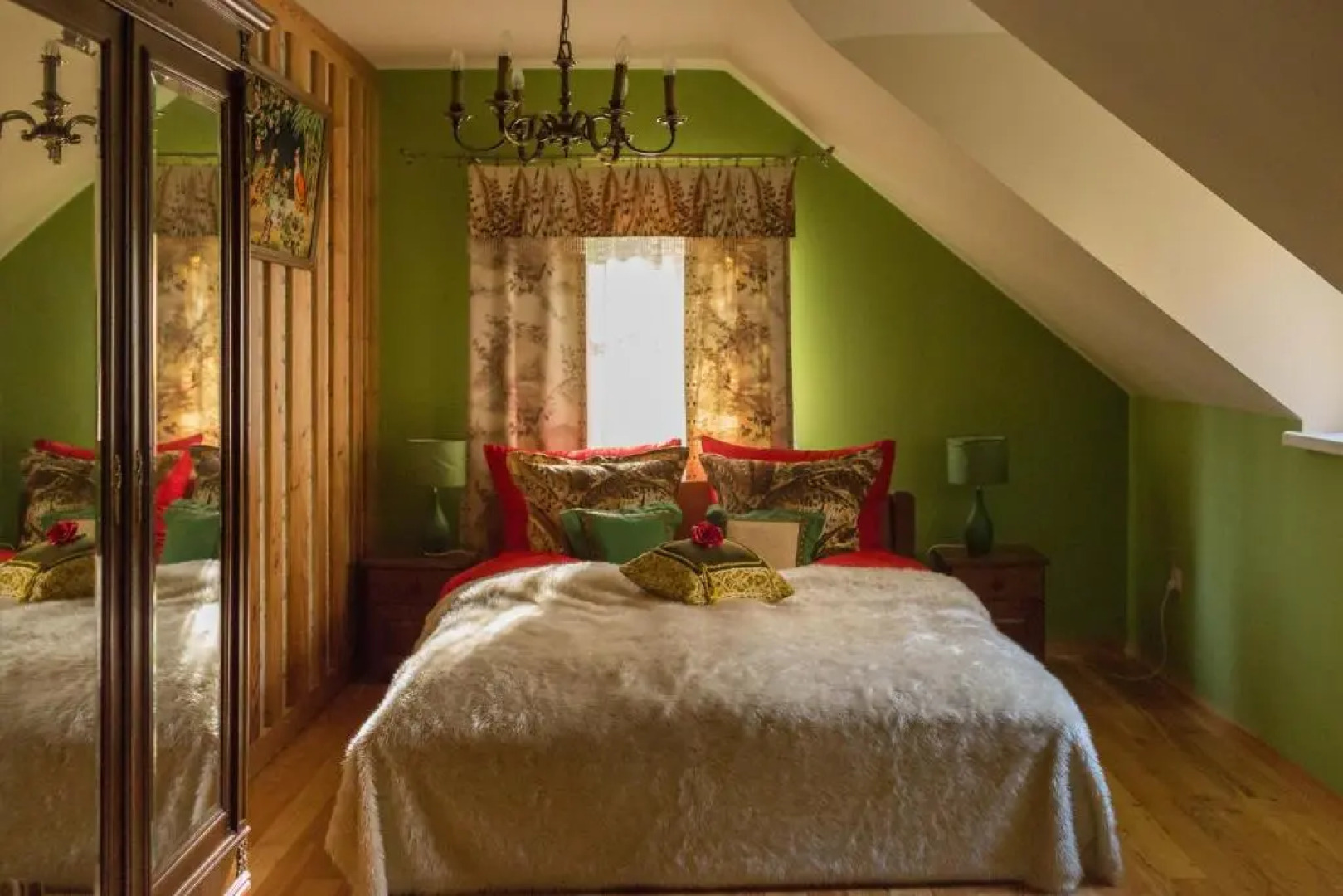 Wypoczynek pod Lipą