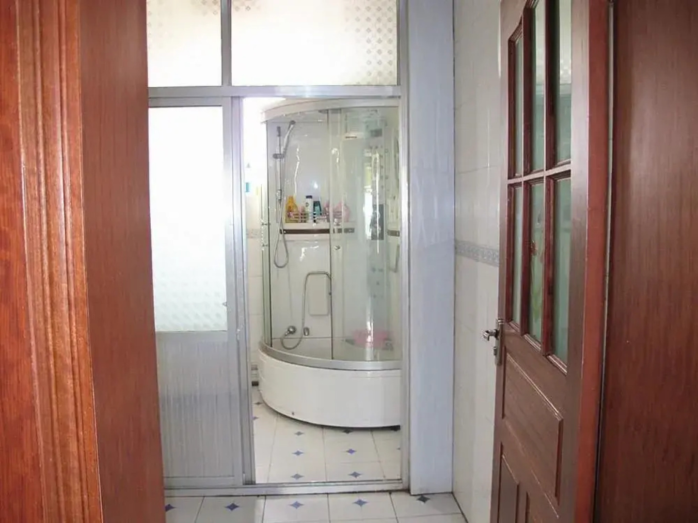 Desert Populus Family Hotel