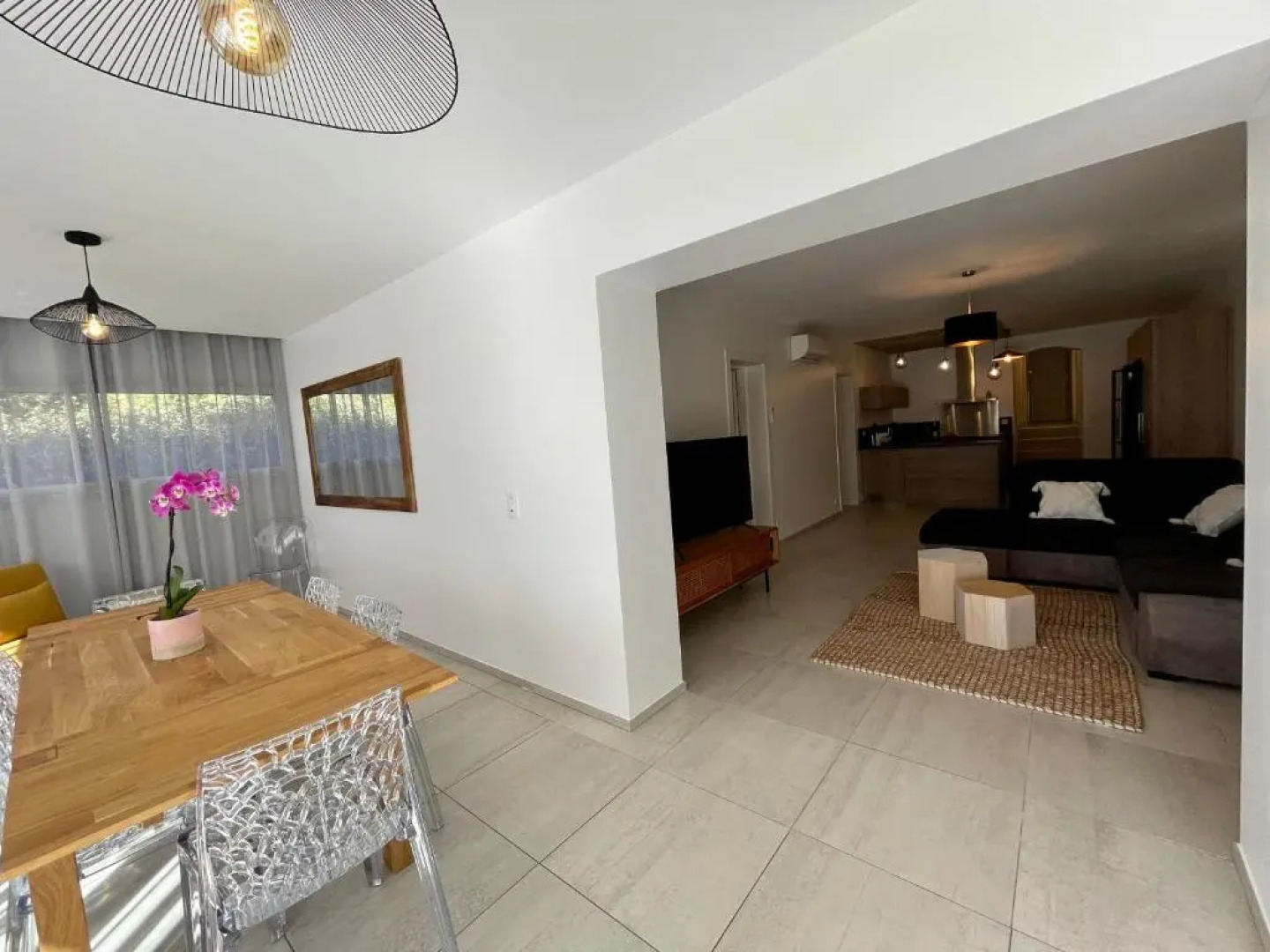 REZ DE VILLA-NEUF-6pers- ACCÈS PLAGE