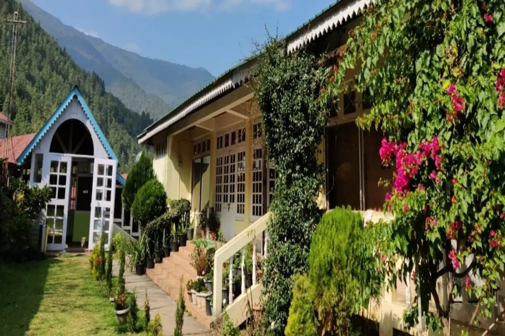 Pemaling Lords Inn Dirang