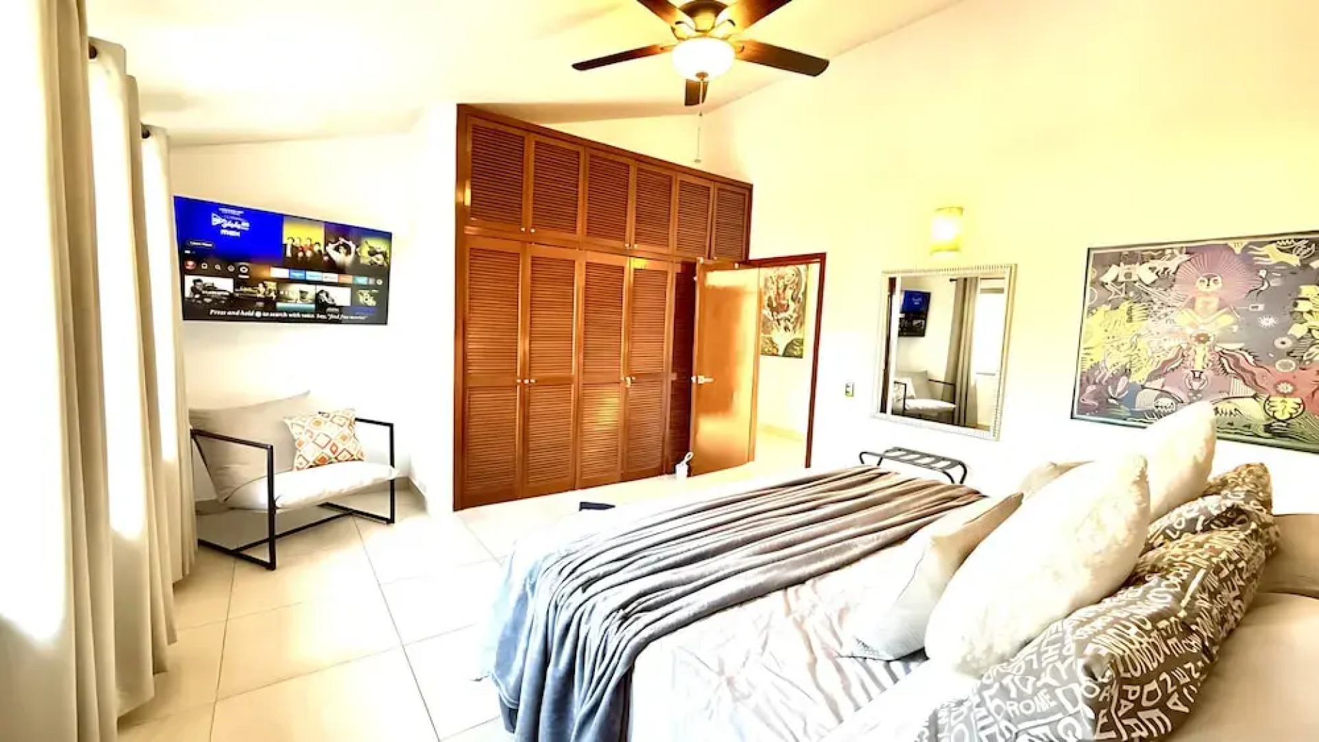 Stunning Ajijic Lake Chapala 2 Bdrm Retreat -bikes - Gym - Pickleball Court