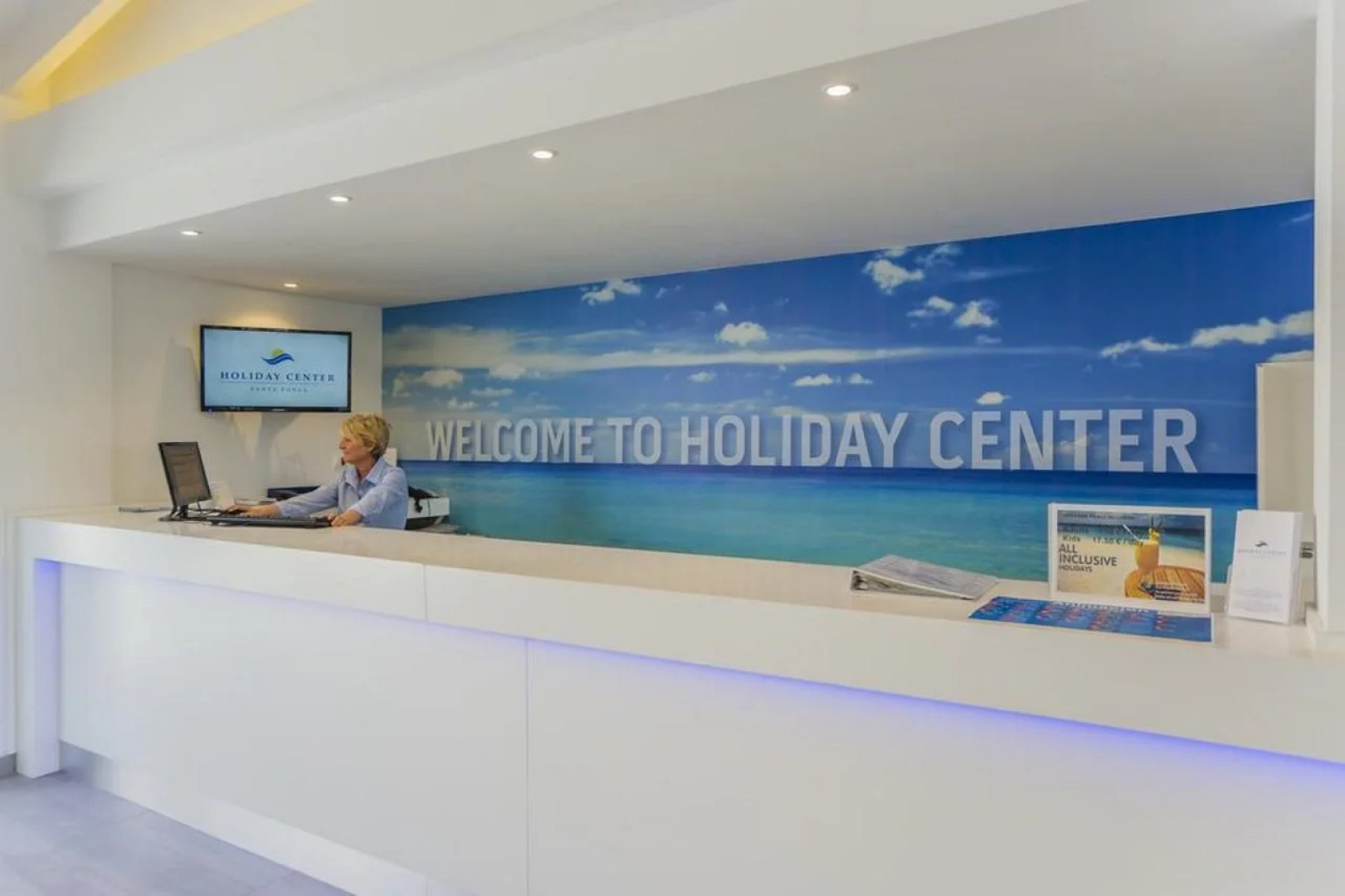 Апарт-отель Holiday Center Santa Ponsa