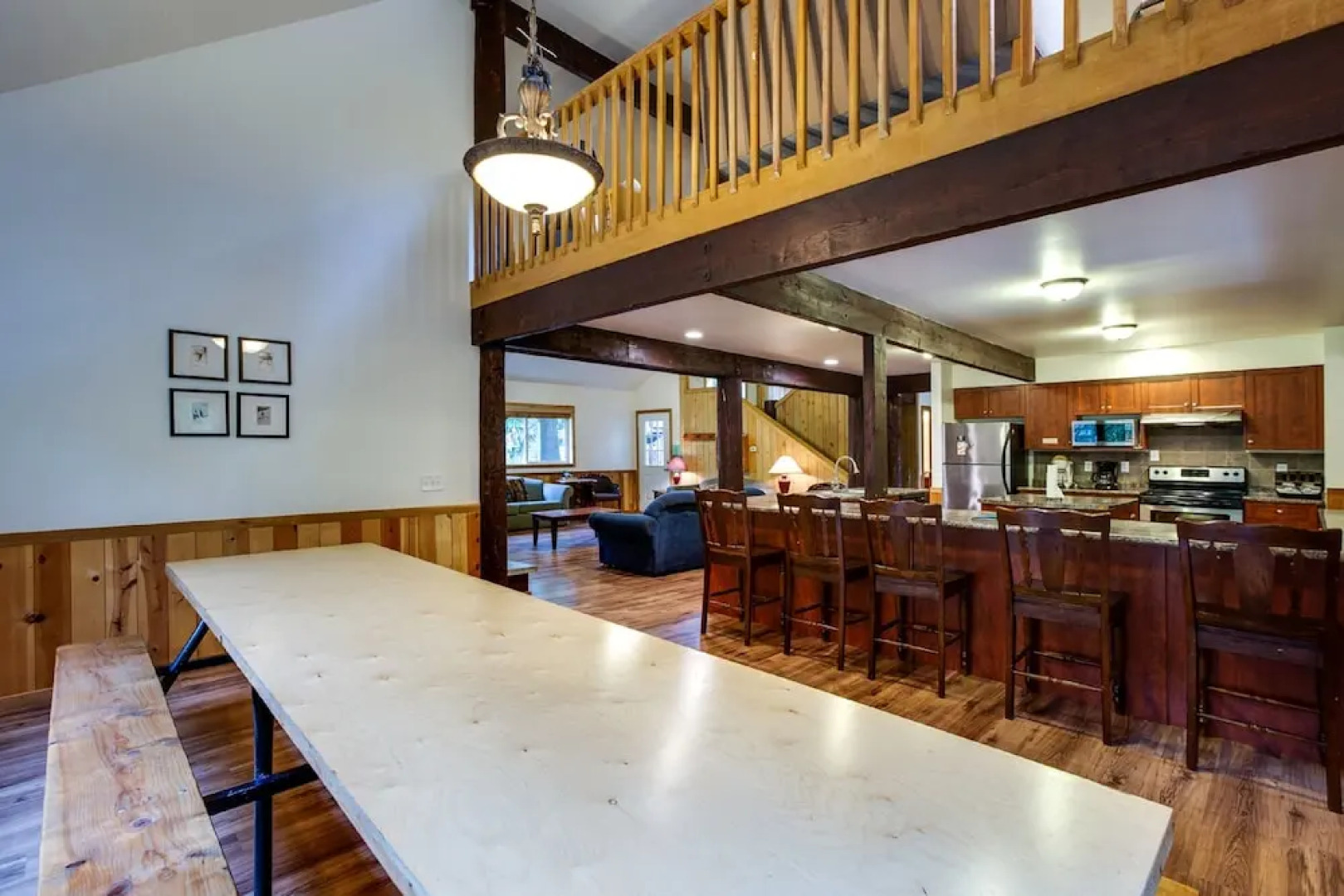 03MBH - WIFI -Pets OK - Sleeps 26