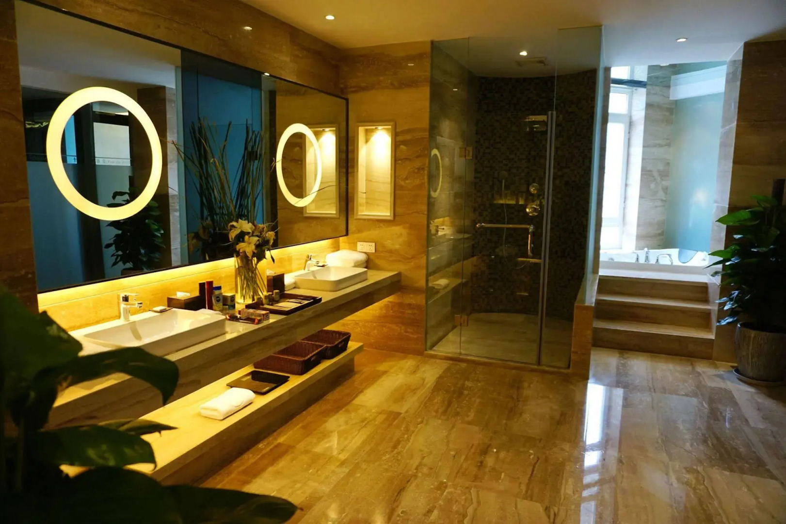 Venice Jianguo Hotel Dandong