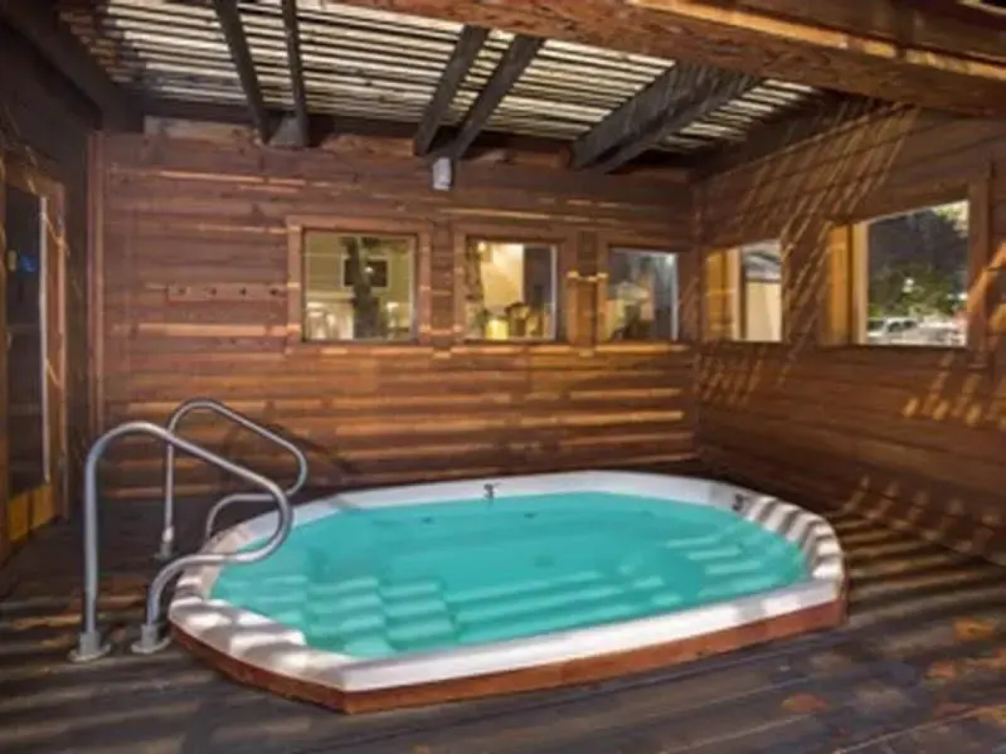 Days Inn & Suites by Wyndham Golden/Denver West