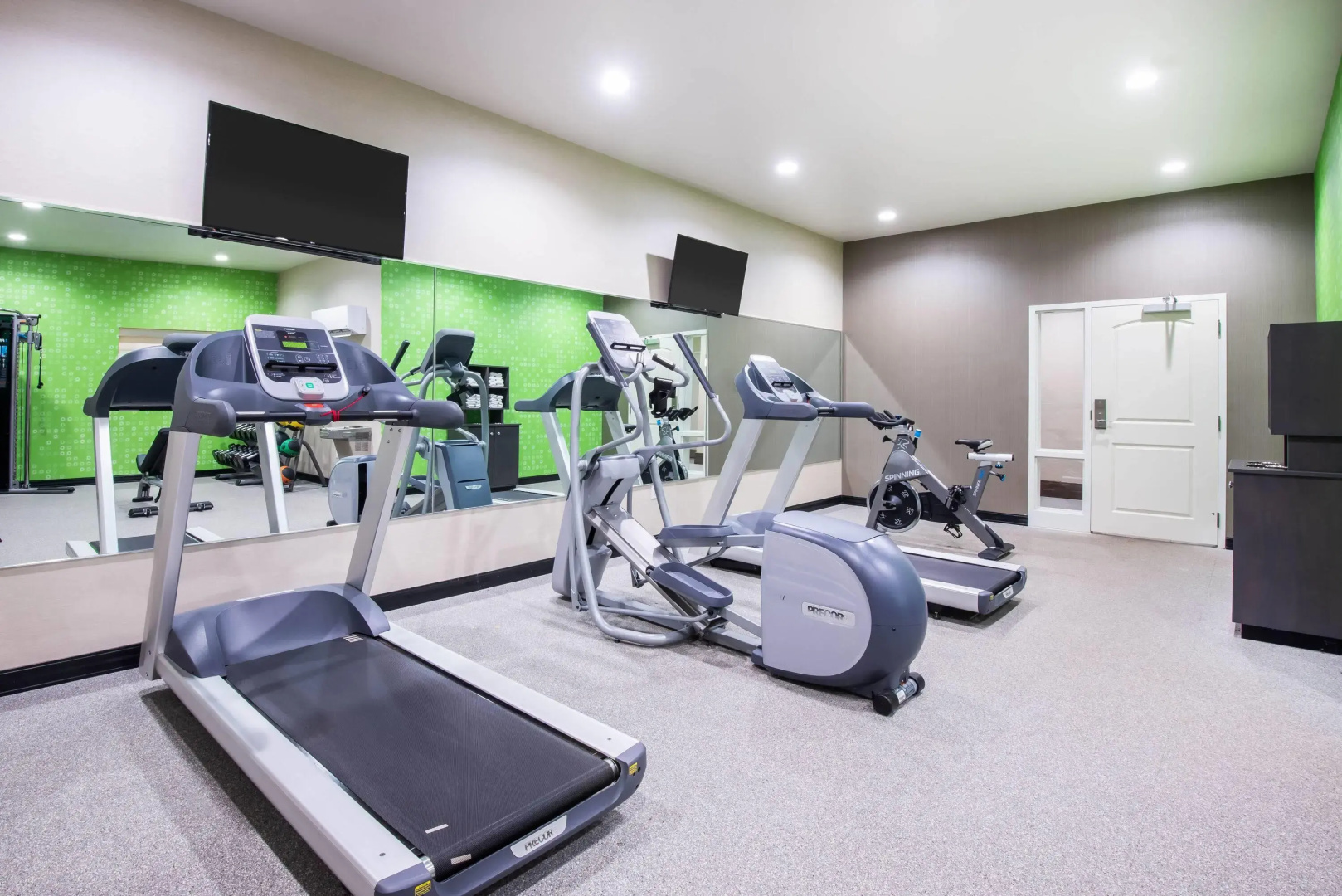 La Quinta Inn & Suites by Wyndham Buffalo Amherst