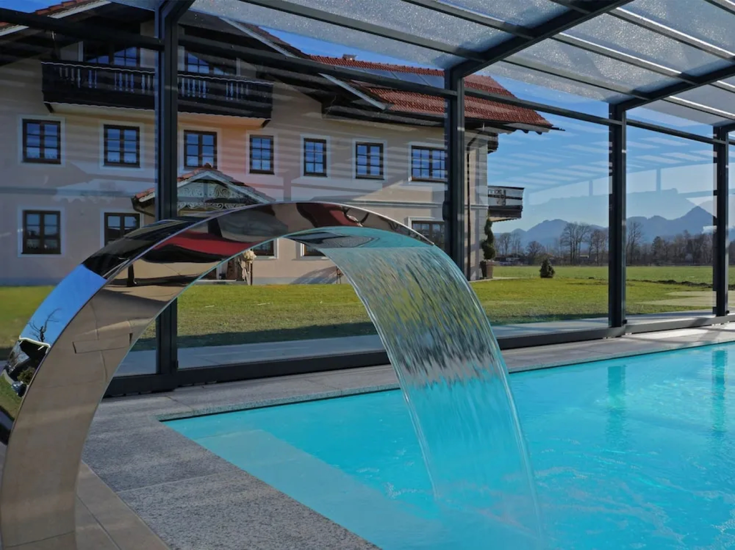 Spacious 4 Person Holiday Home near Chiemsee