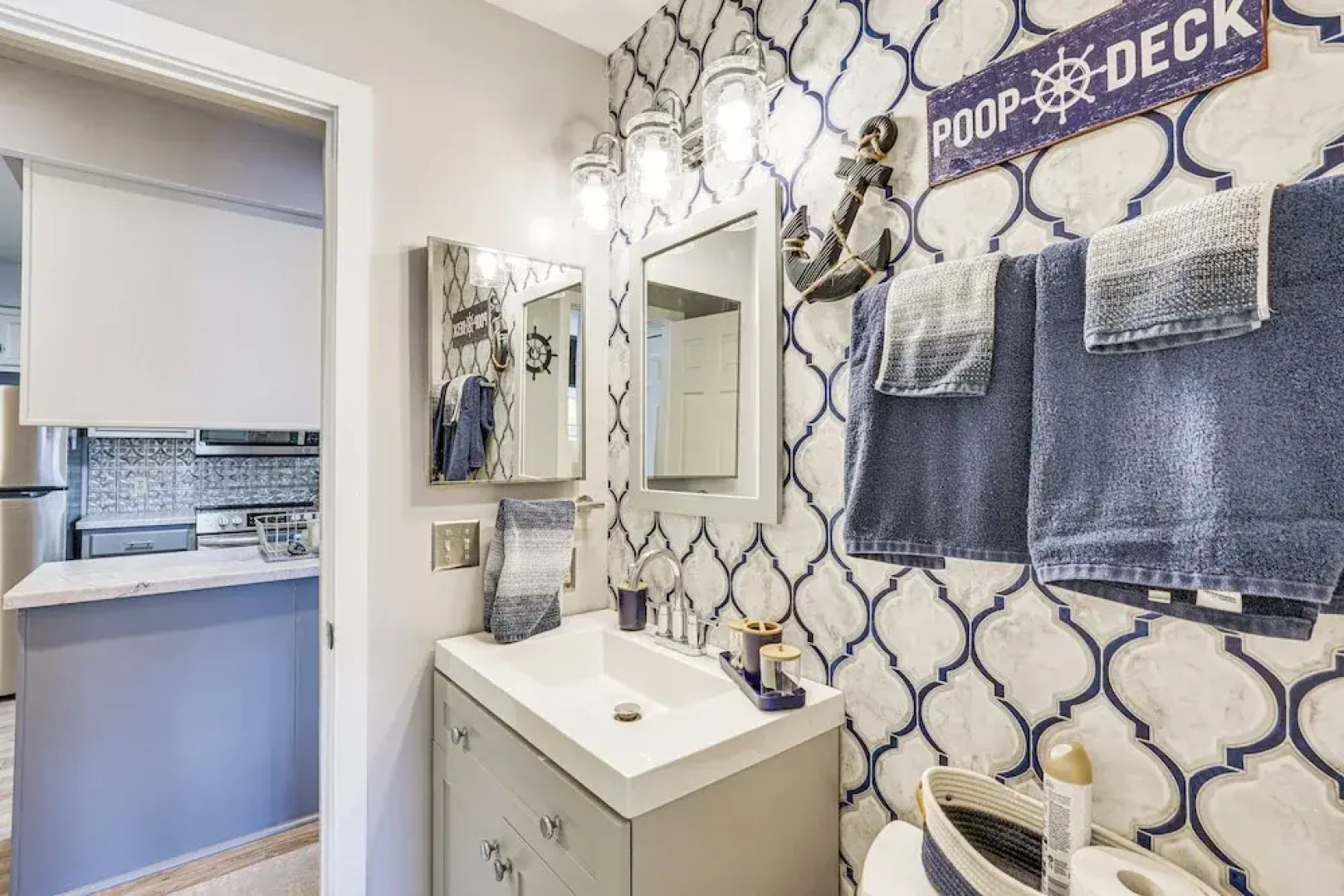 Lakefront Condo w/ Resort Amenities in Osage Beach