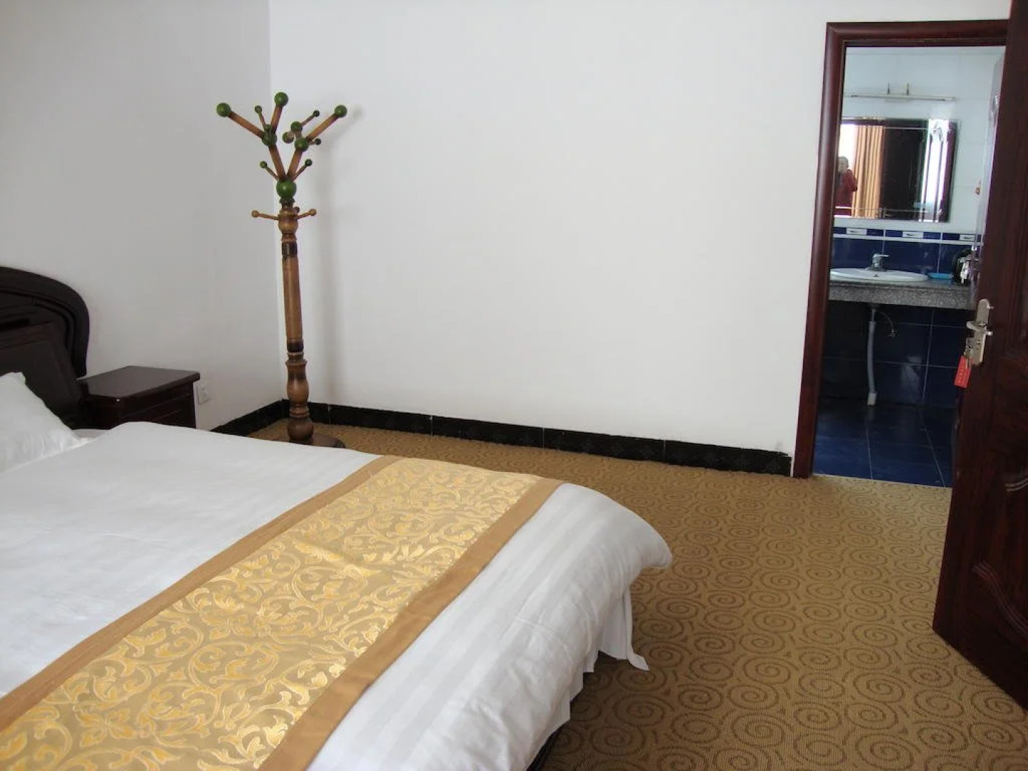 Jiuhuashan Fenghuangyuan Hotel