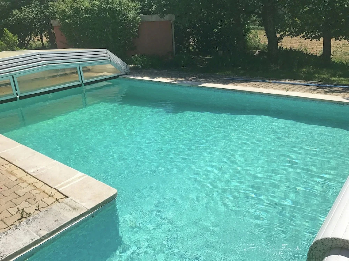 Lush Holiday Home in Cereste With Private Swimming Pool