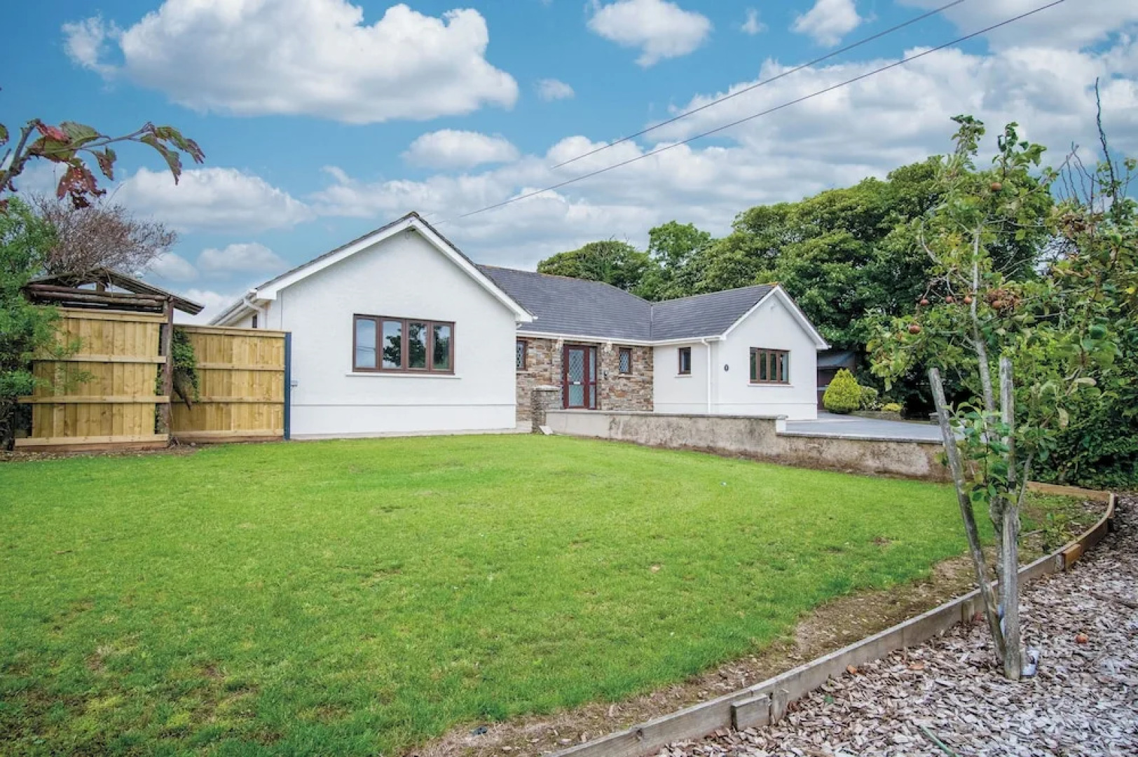 Springfield Lodge - 3 Bedroom Home - Princes Gate