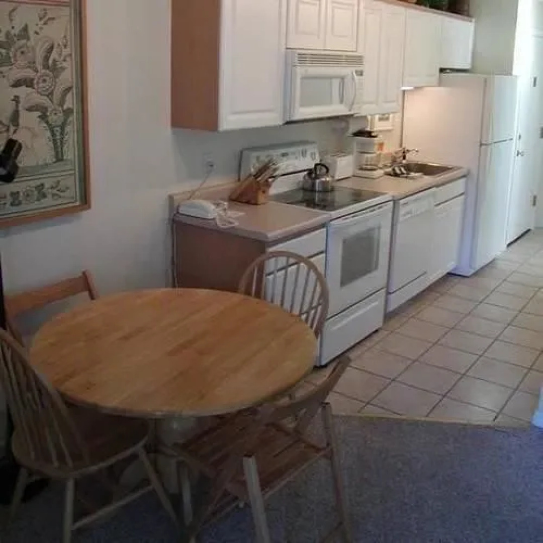 Scandinavian Lodge and Condominiums