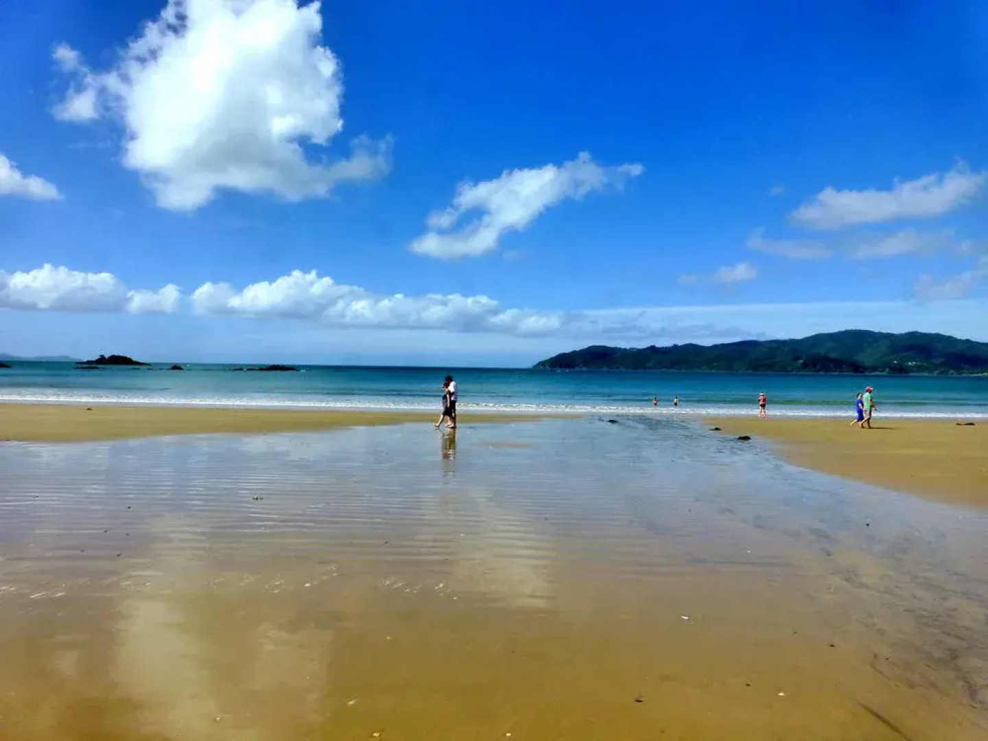 Coopers Beachfront Suites