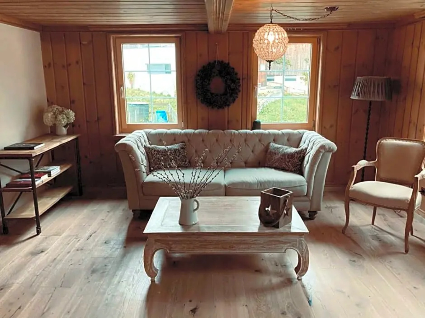 Casa Pasch - Boutique Bed and Breakfast in Cumpadials